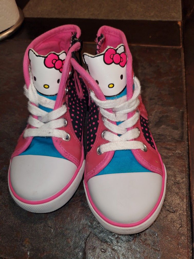 Hello Kitty Toddler Size 8