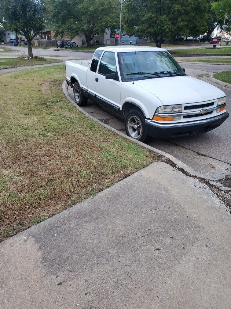 1998 Chevrolet S-10