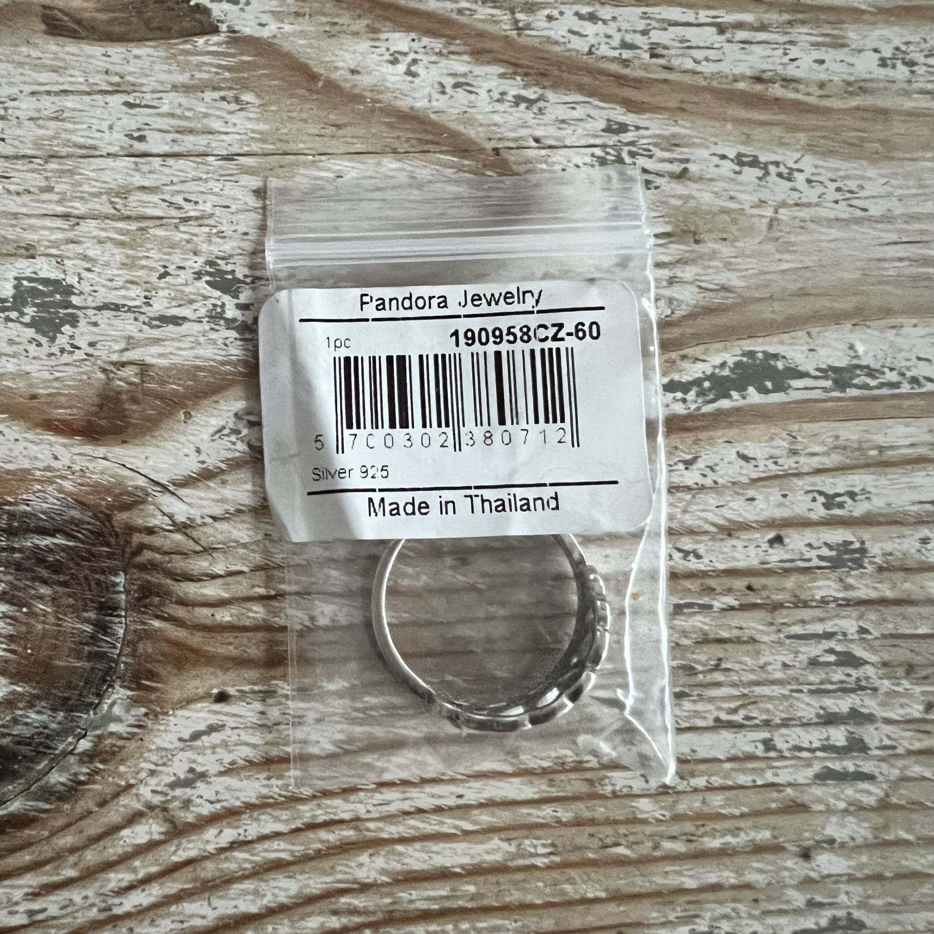 PANDORA Sterling Silver HEARTS TIARA Ring Size 60 9