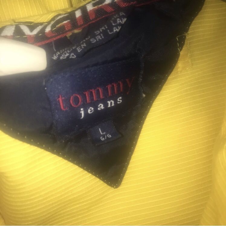 Vintage Tommy Hilfiger windbreaker