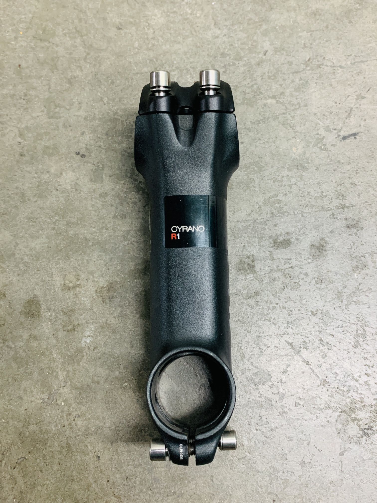 Fizik stem R1 Cyrano 110mm 7 Degrees