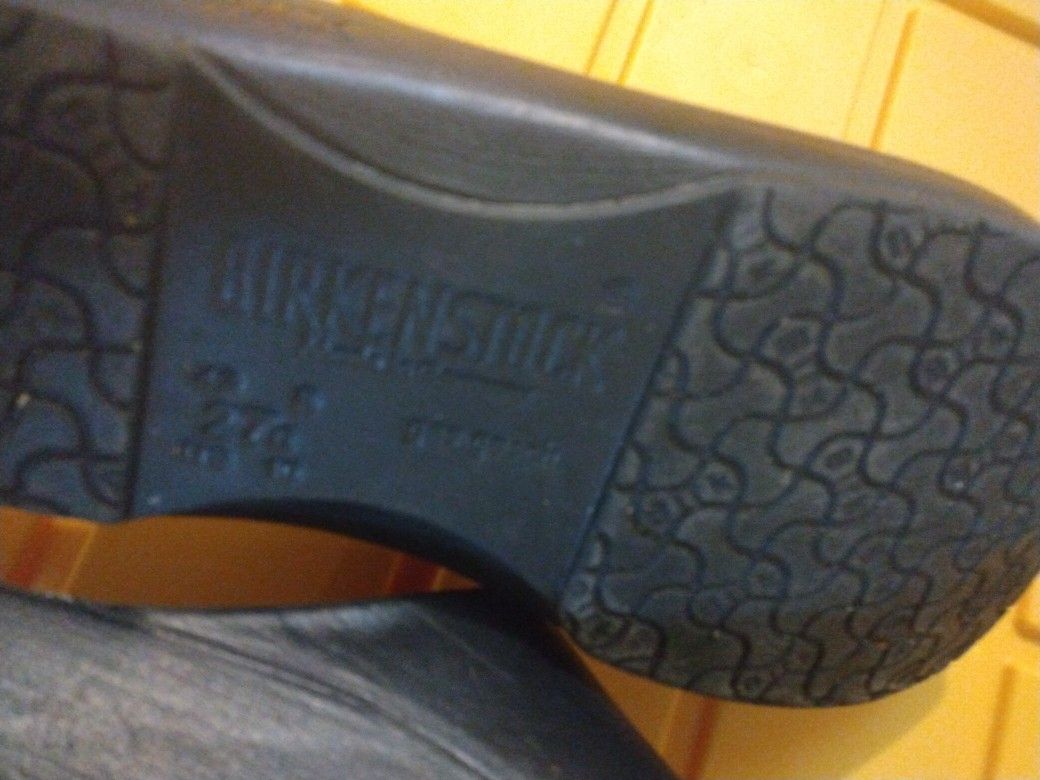 Men Birkenstock Size 10