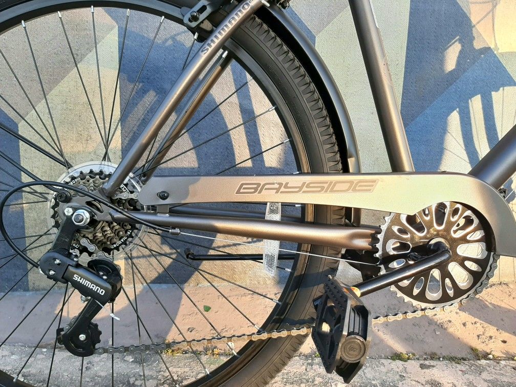 NEW! 26" Men's Cruiser Bike. 7 Speeds. Rider Height 5'2"- 5'10". PRICE IS FIRM! 🚲👩🔧🚴