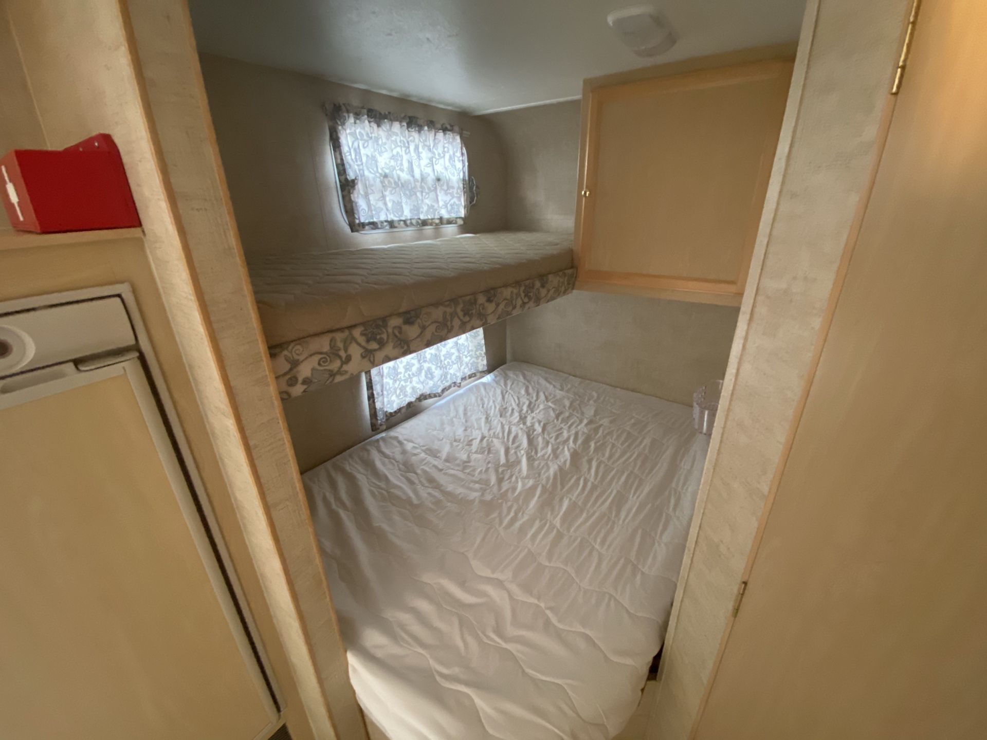 2006 JAYCO JAY FEATHER BUNKHOUSE 19FT BUMPER PULL TRAVEL TRAILER for