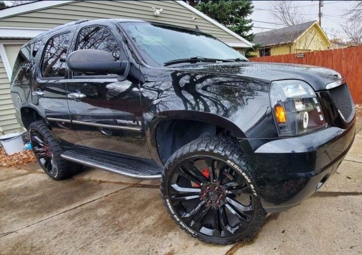 26" MUD TIRES 35x 13.50 R26