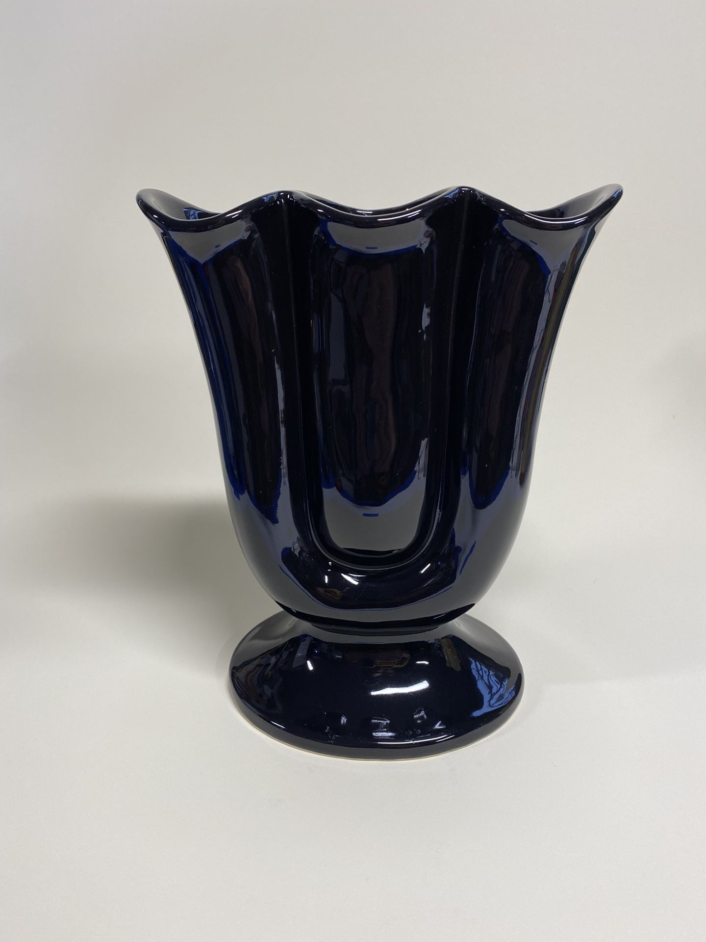 1950’s Hull Art Pottery Vase