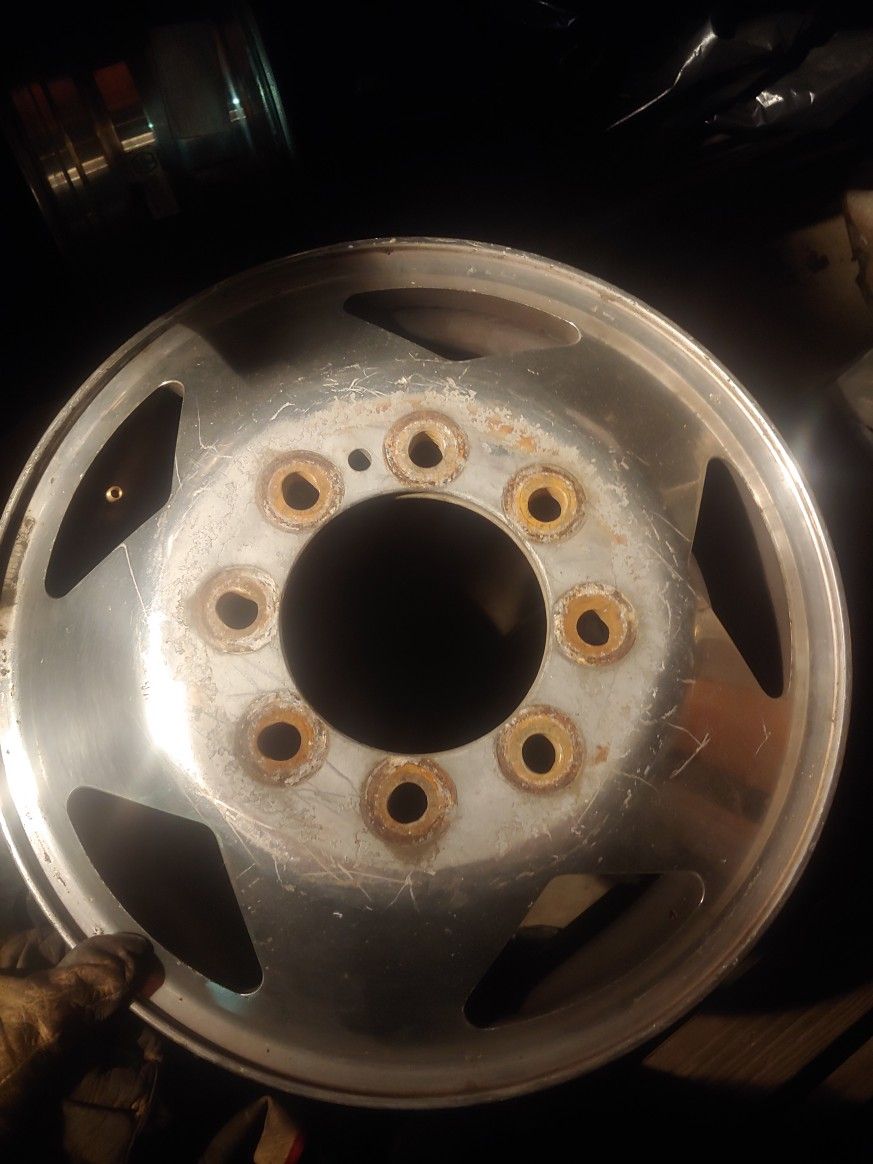 Ford Aluminum 8 Lug Dually Truck Wheel