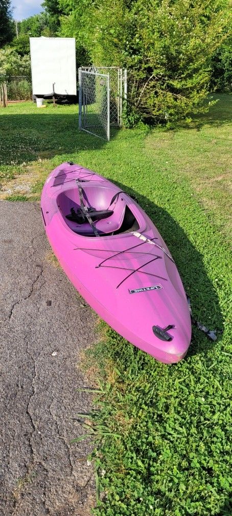Kayak LIFETIME 10feet Long