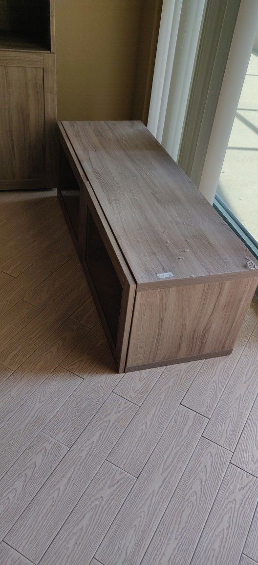 FREE 6 Pcs Detachable Entertain Ctr, Already Took Down Apart, Ready To Go. Pick Up Only. Can Be Sold Separately. FREE. Needs Gonna By Mon 10/18. No TV