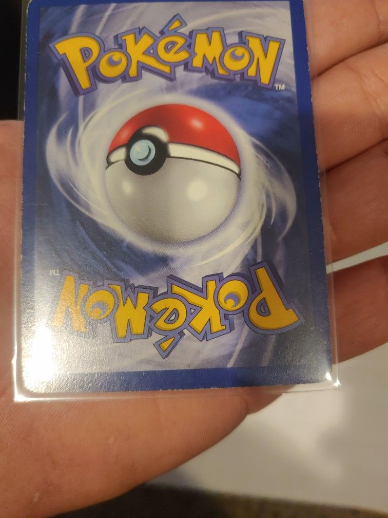Pokemon Base Set Shadowless Gyarados Holo 6/102.