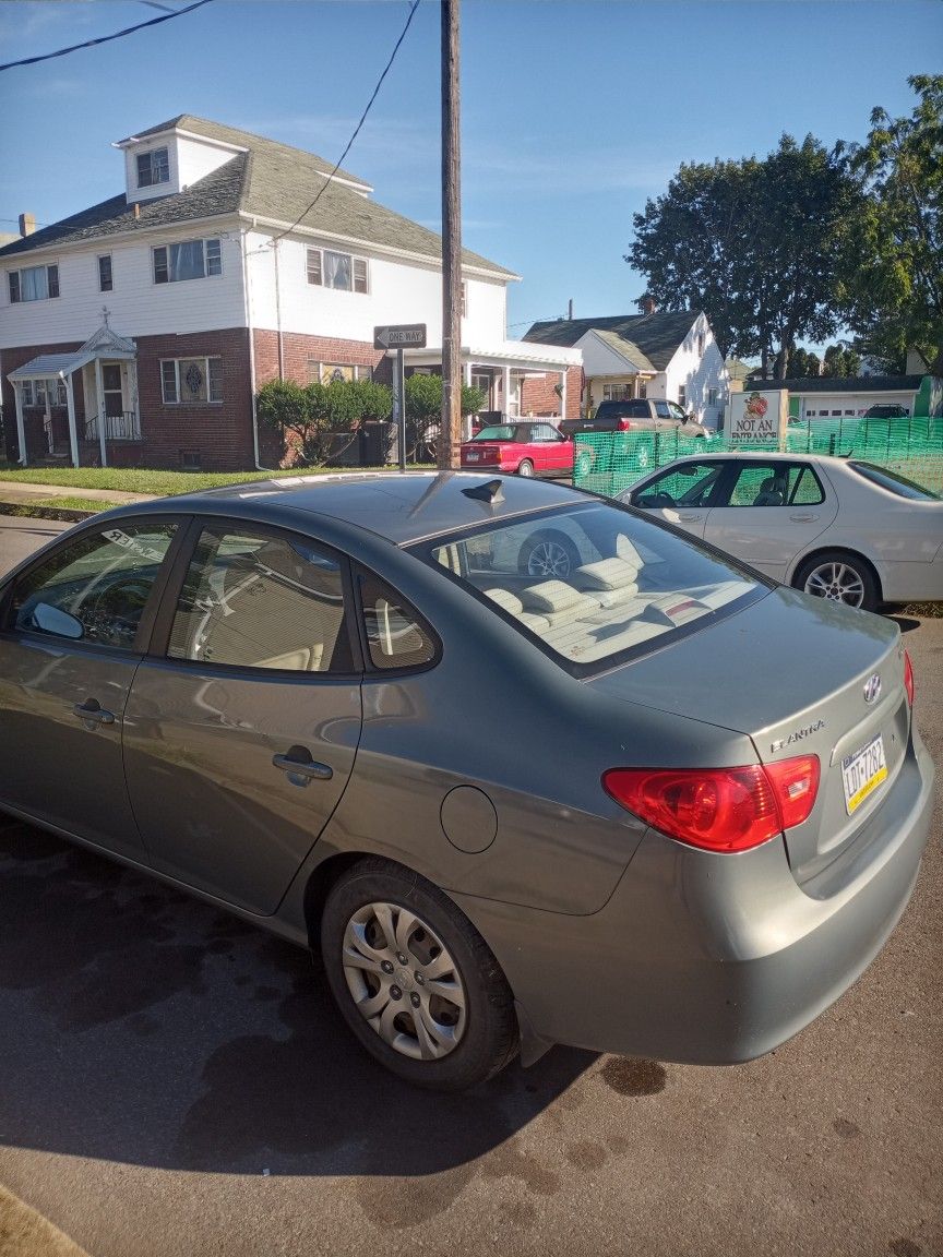 2010 Hyundai Elantra