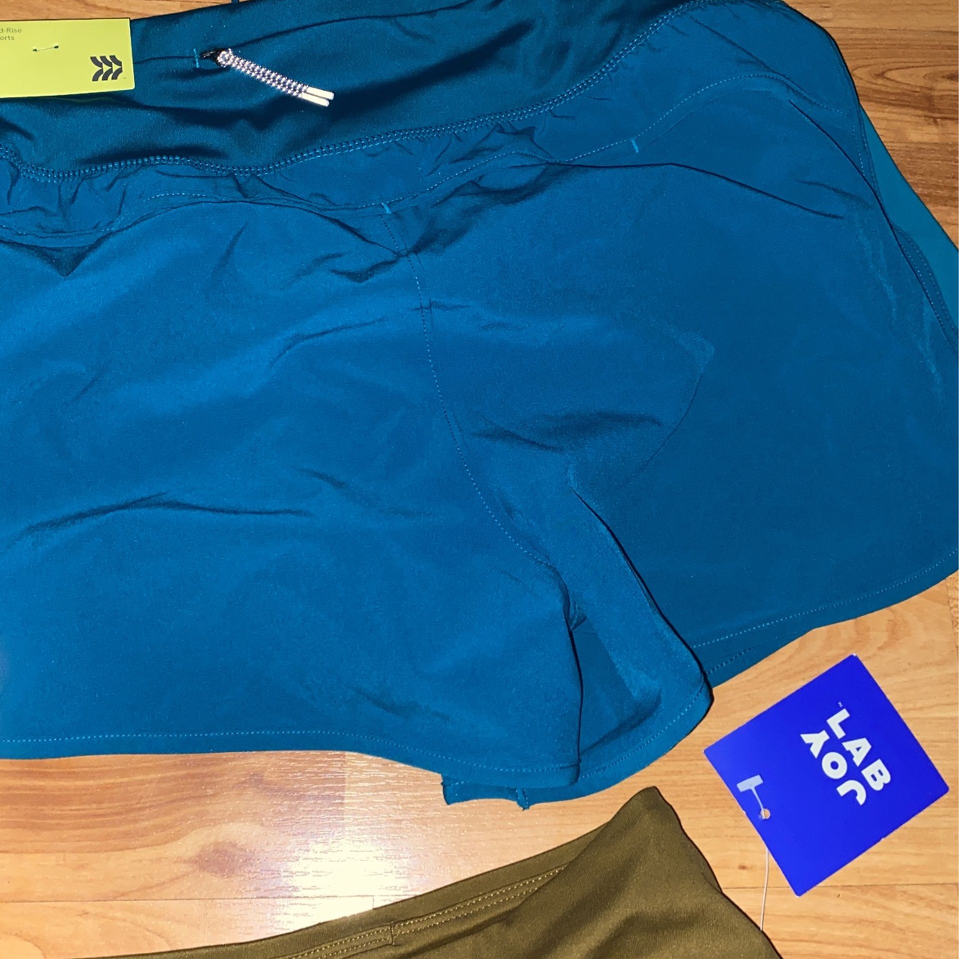 Woman Shorts
