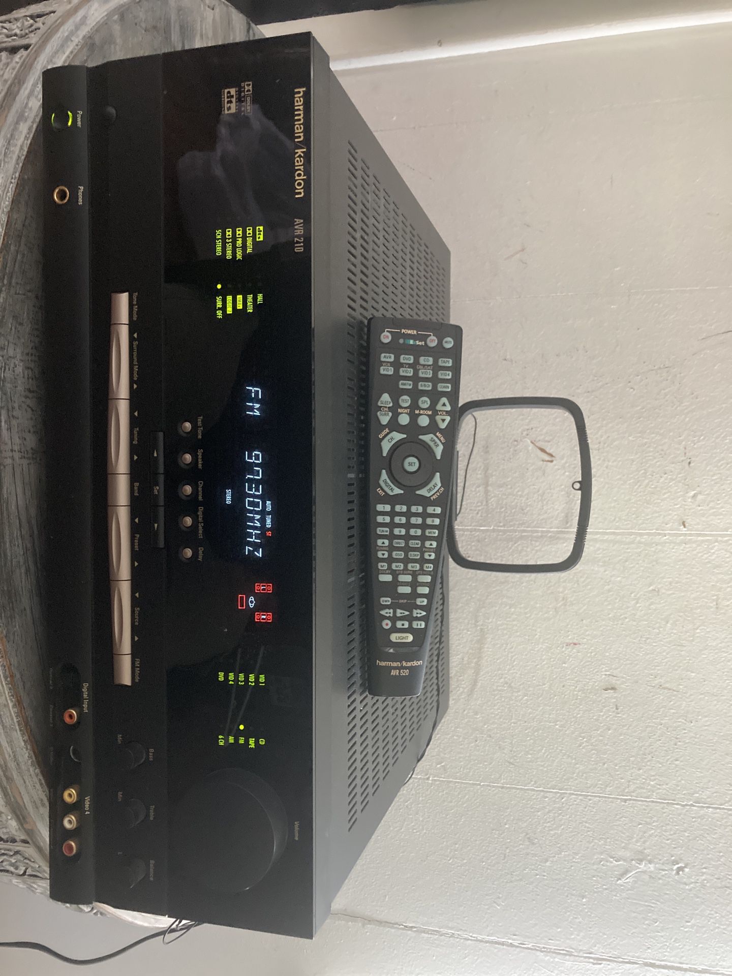 Harmon Kardon AVR-210 AV Stereo Receiver 5.1