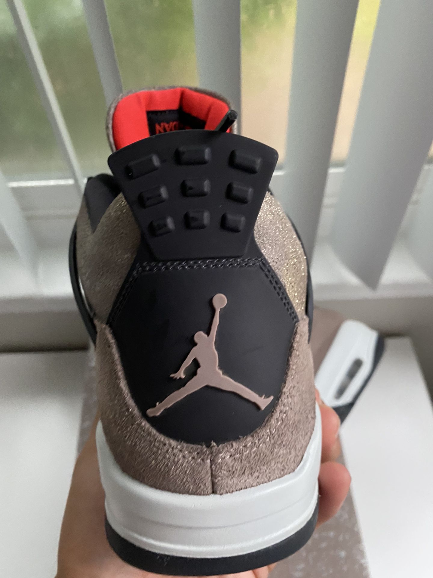 Jordan 4 Size 11