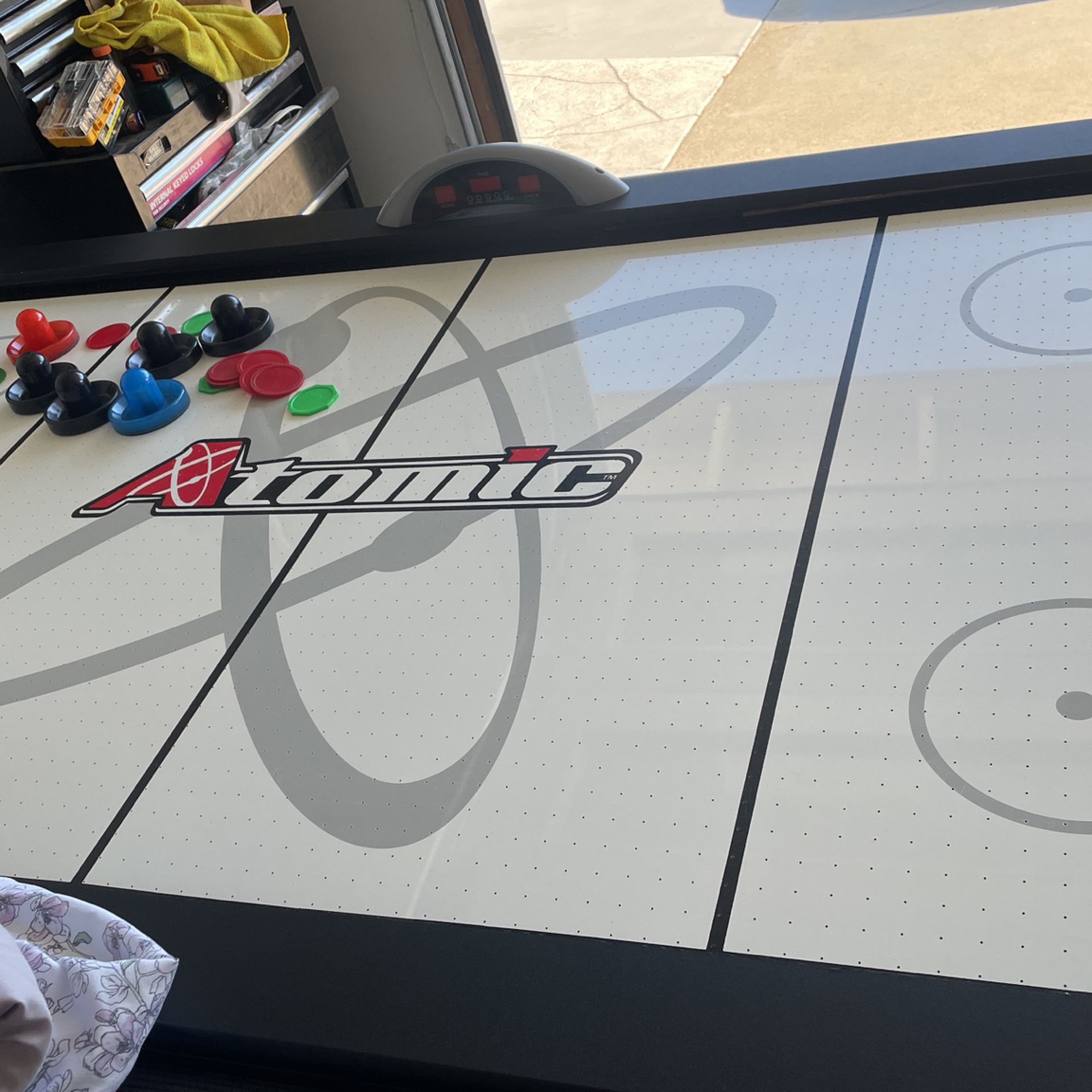 Atomic Air Hockey Table 7.5ft