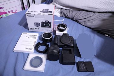 Canon Eos M50 Bundle !!  Sale! Comes with: Ef to ef-m adapter  Fd to ef-m adapter  2 battery’s  New ND filter  Thumbnail