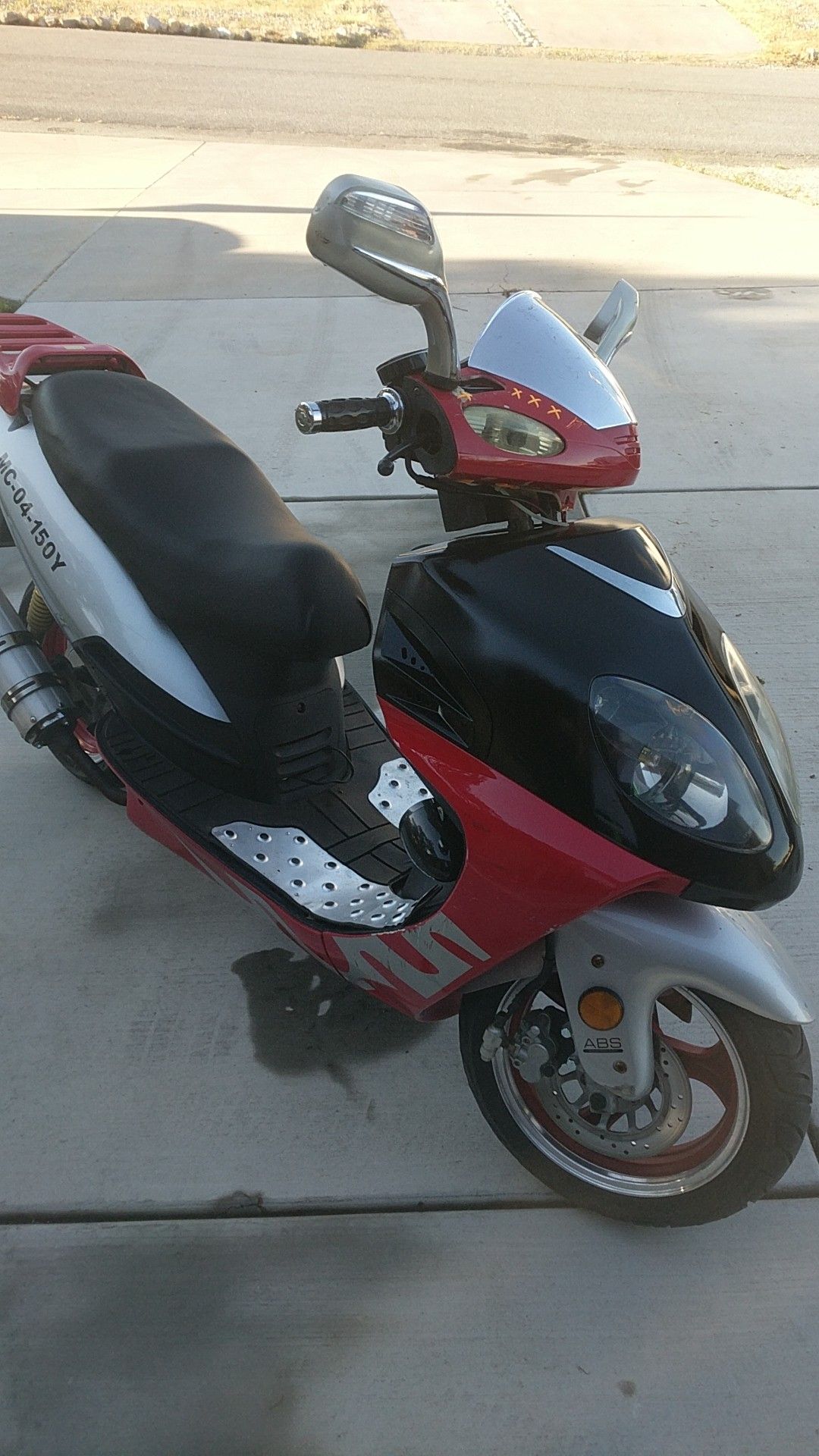 2008 roketa 150cc street legal scooter bike GY6 motor for Sale in