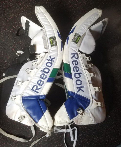 Reebok Premier III Goalie Leg Pads - Senior, 33+2