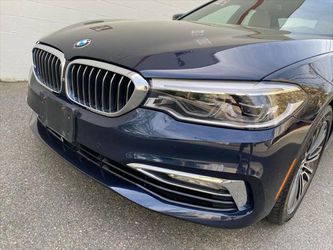 2017 BMW 5 Series Thumbnail