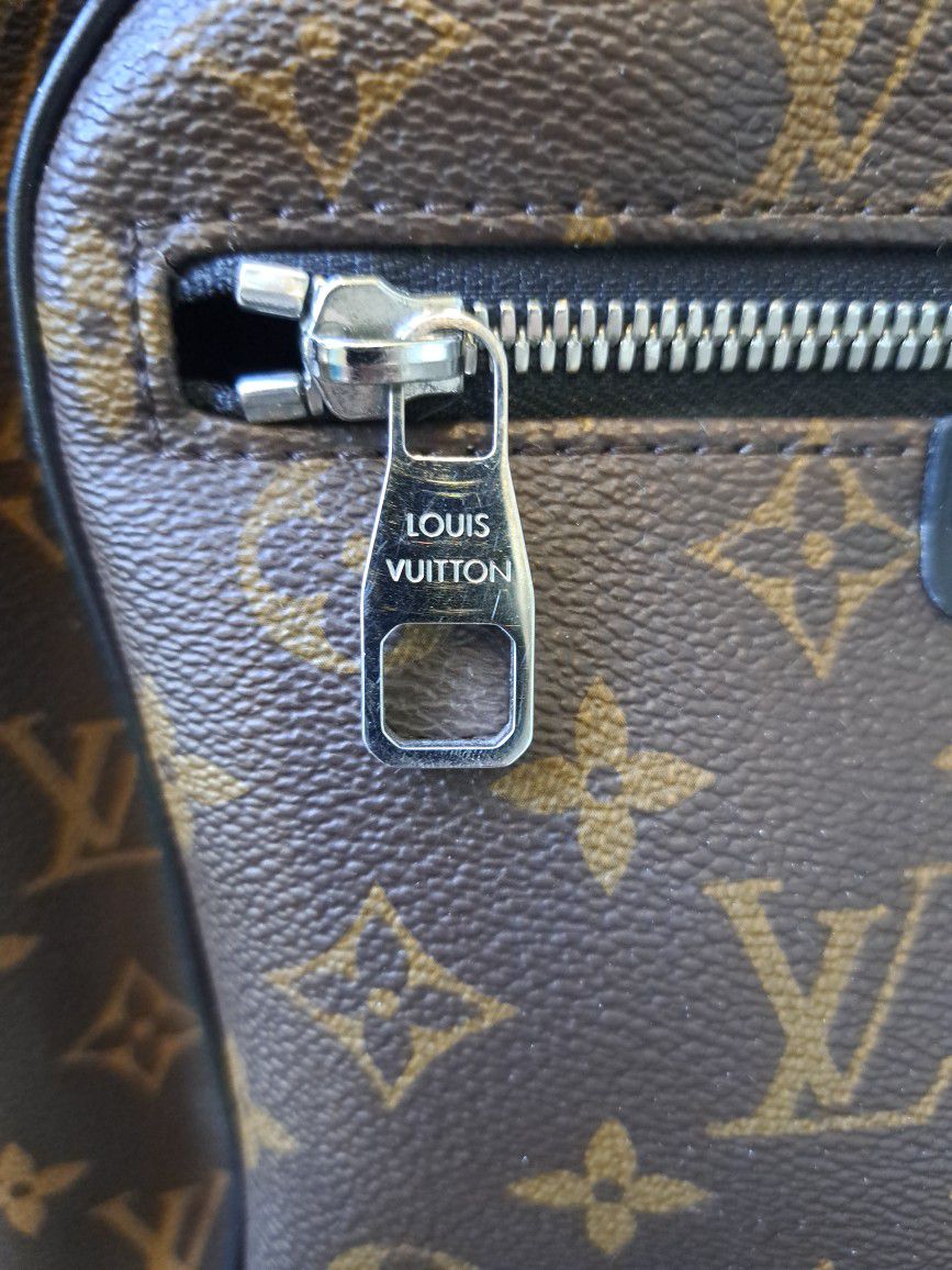 Louis Vuitton Josh Backpack Authentic Like New