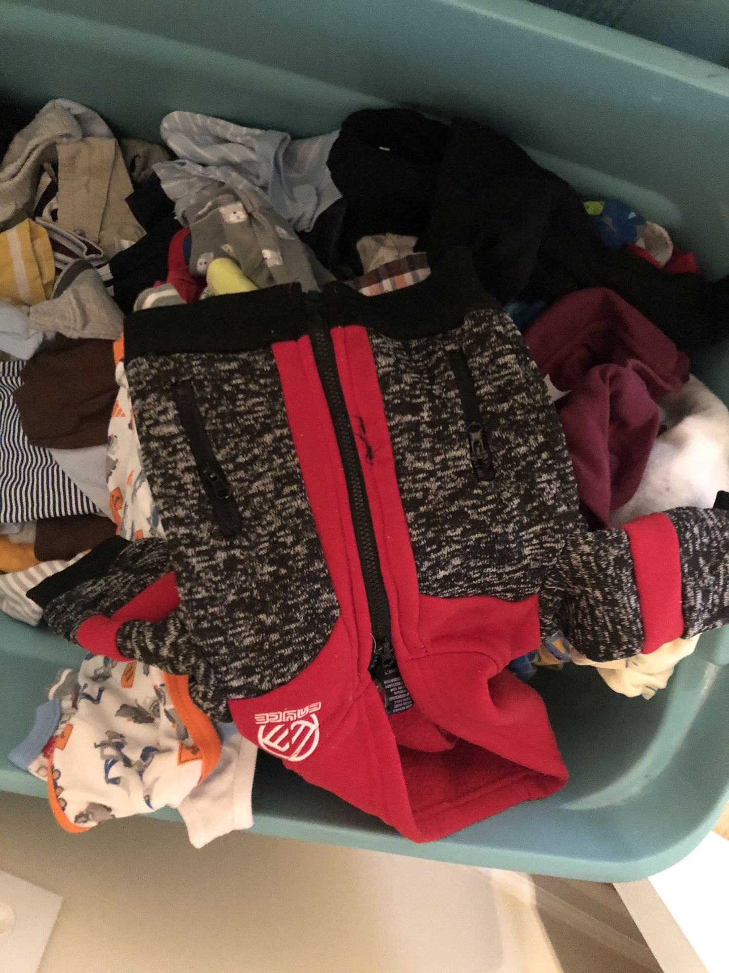 Huge tub of baby boy clothes