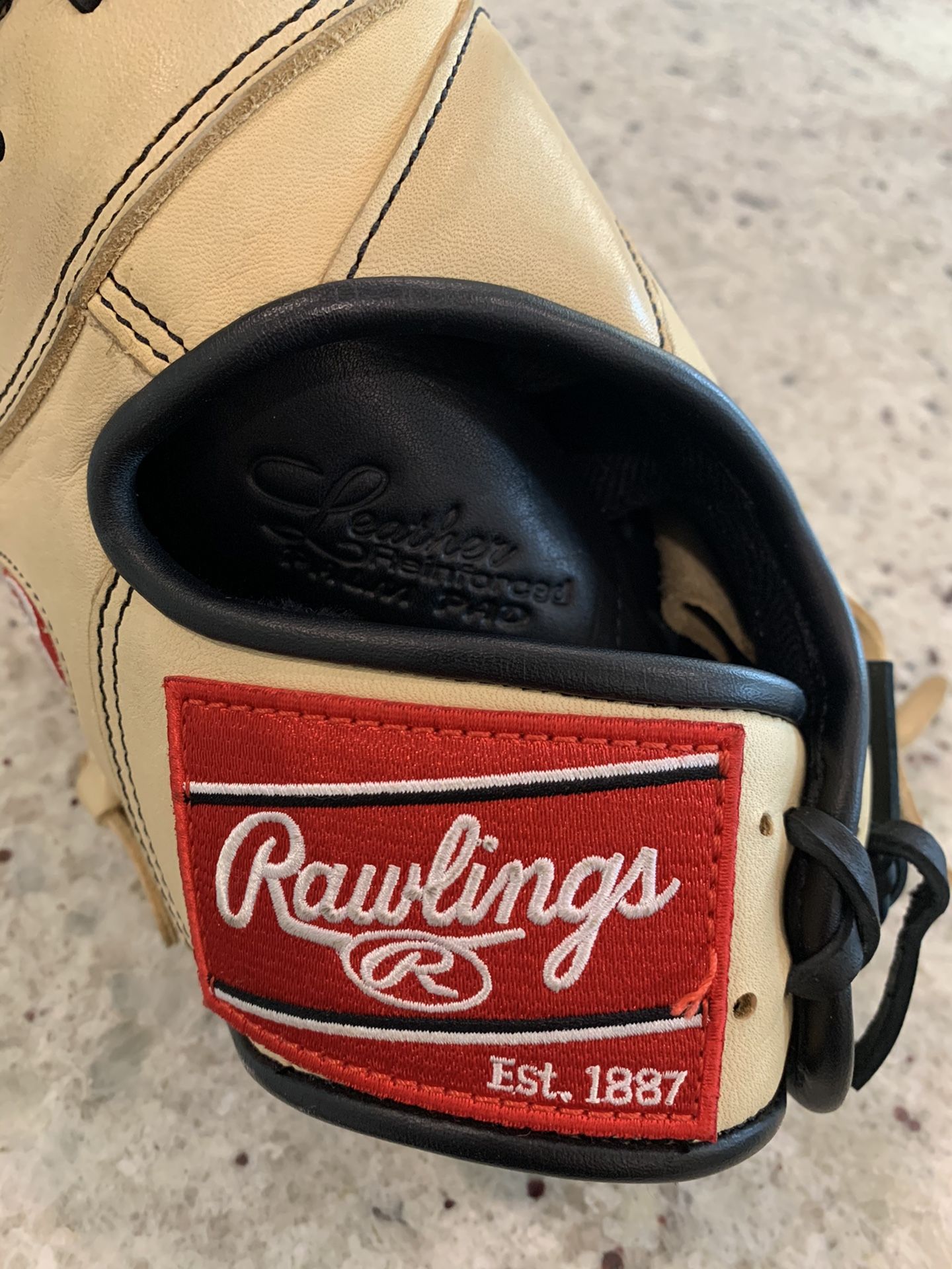 Rawlings 13” GG Elite Series Baseball Mitt - Camel/Black, Left Hand Throw, Right Hand Catch