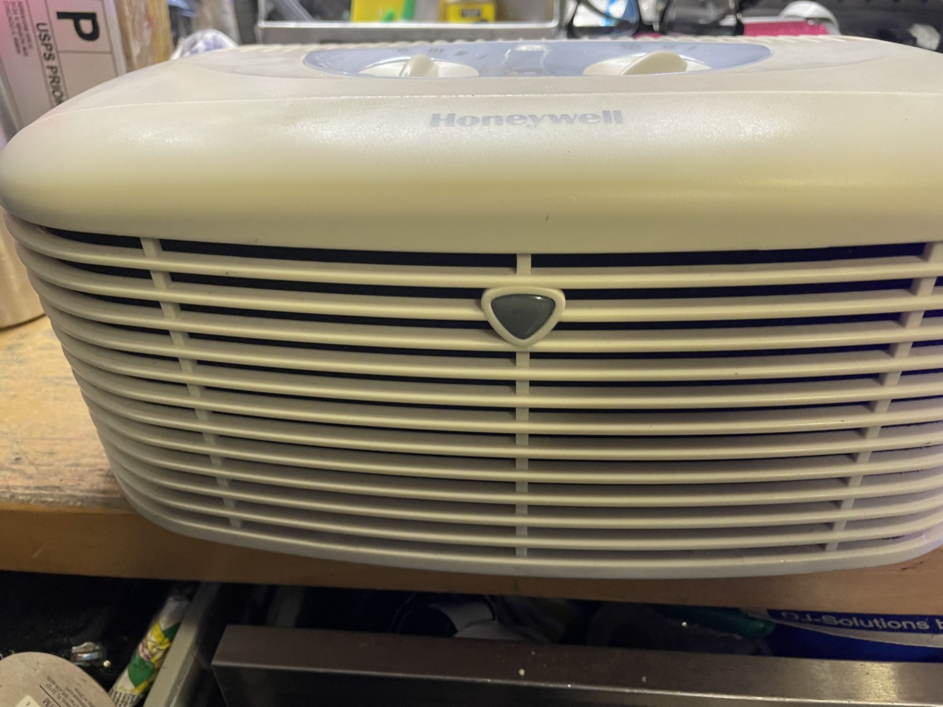 Honeywell air purifier unit