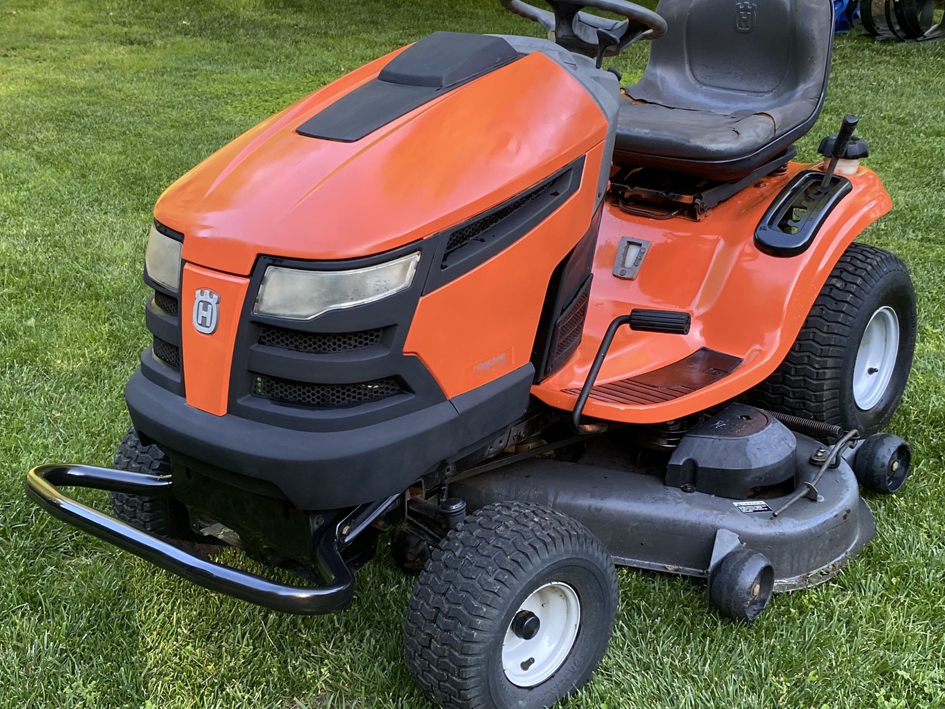 Husqvarna YTH2348 Riding Mower w/tune up belt blades battery for Sale