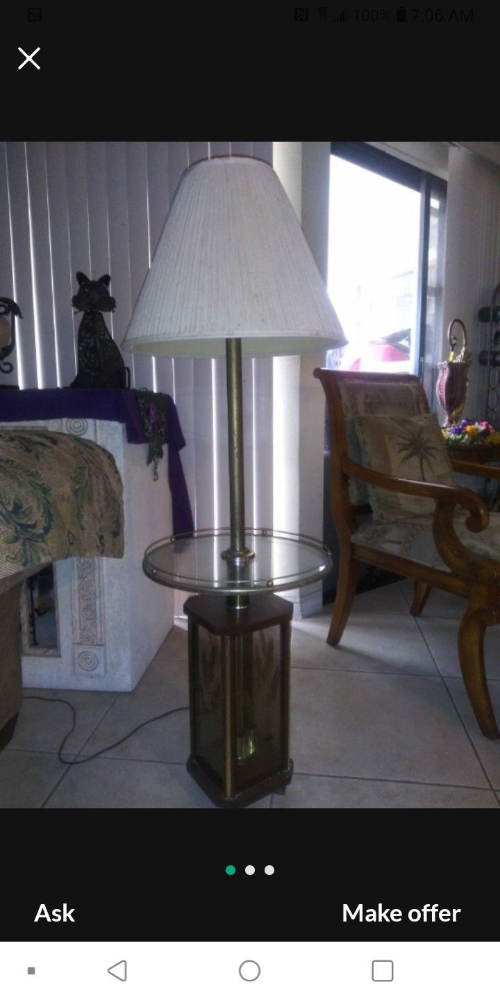 VINTAGE CANDALABRA LAMP