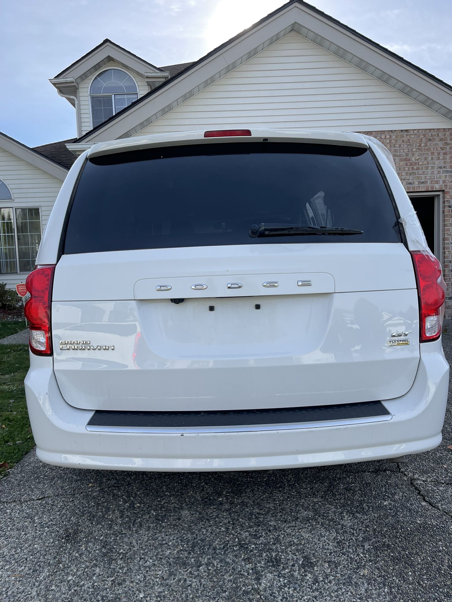 Passenger Side Front Door LH 2011-2019 Grand Caravan Chrysler Town And 