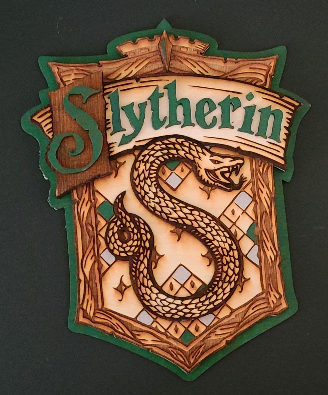 Harry Potter 3D Wood House Crest