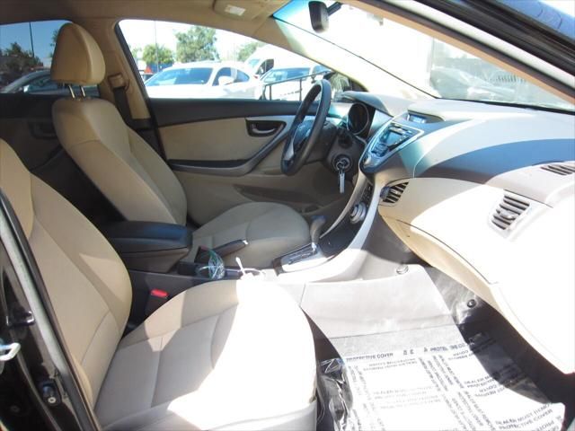 2012 Hyundai Elantra