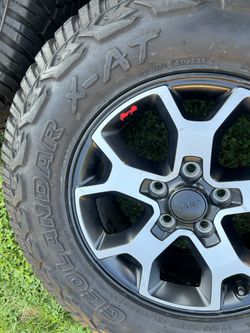 265/70r17 All Terrain Tires On 2021 Jeep Rubicon Wheels Thumbnail