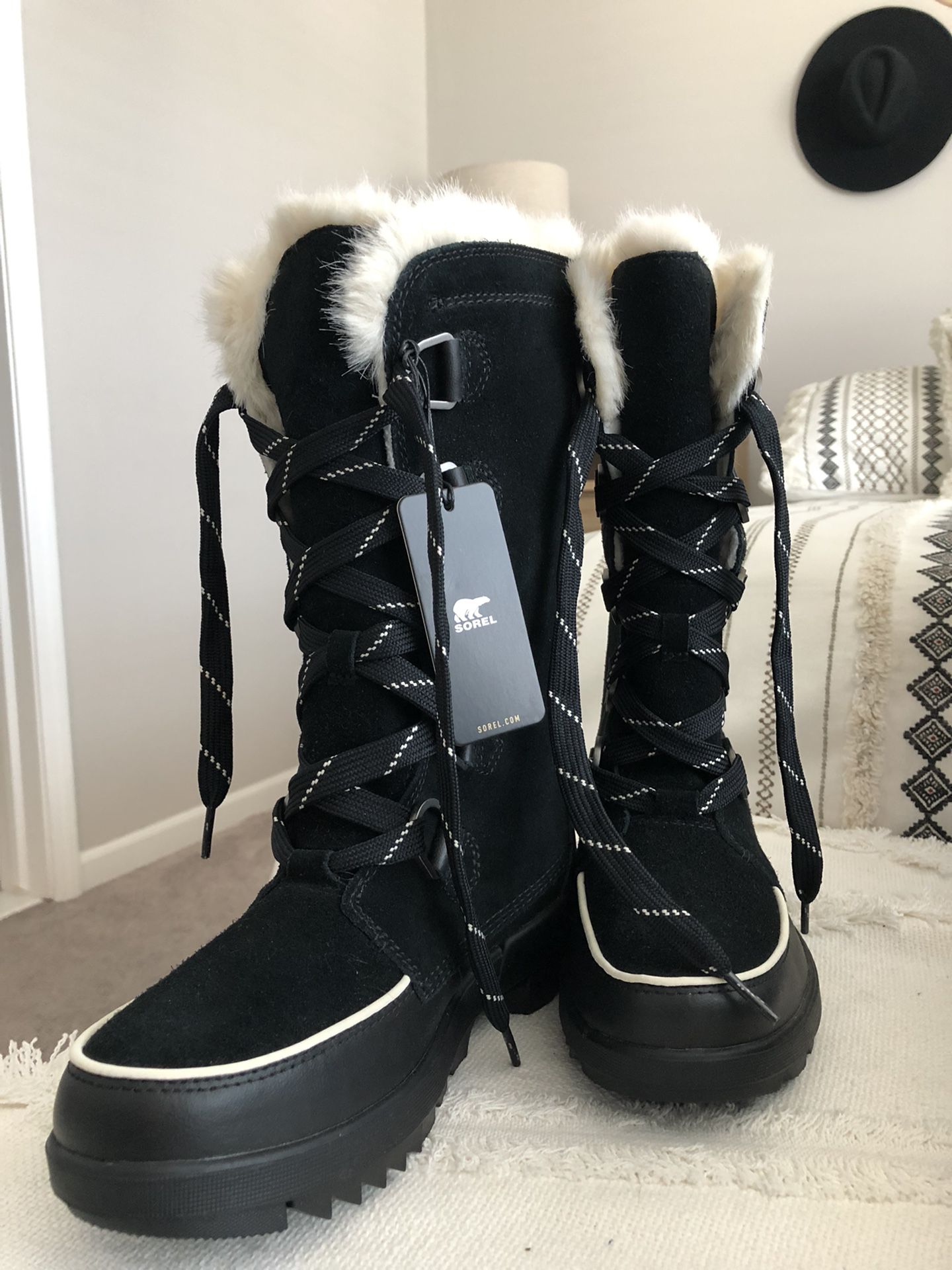 Sorel Winter Boots, Womens Size 8