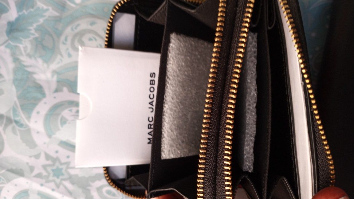 New Pink MARC JACOB WALLET