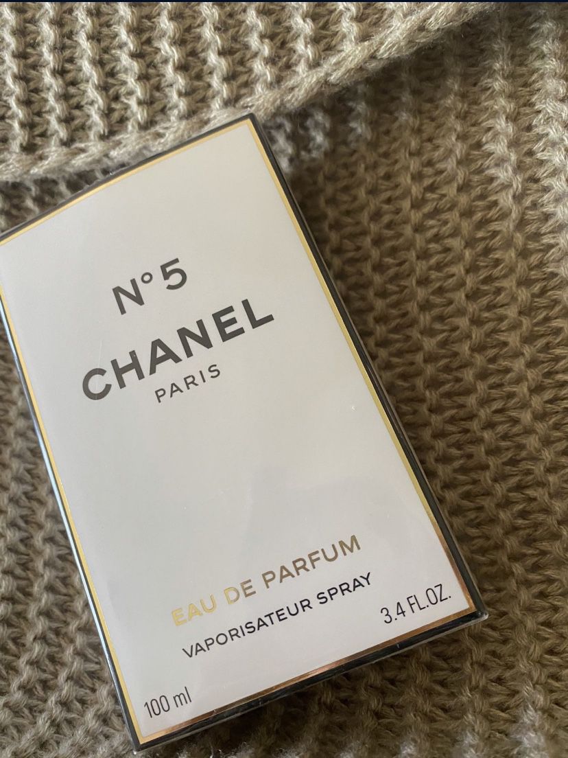Chanel Number 5 Perfume 