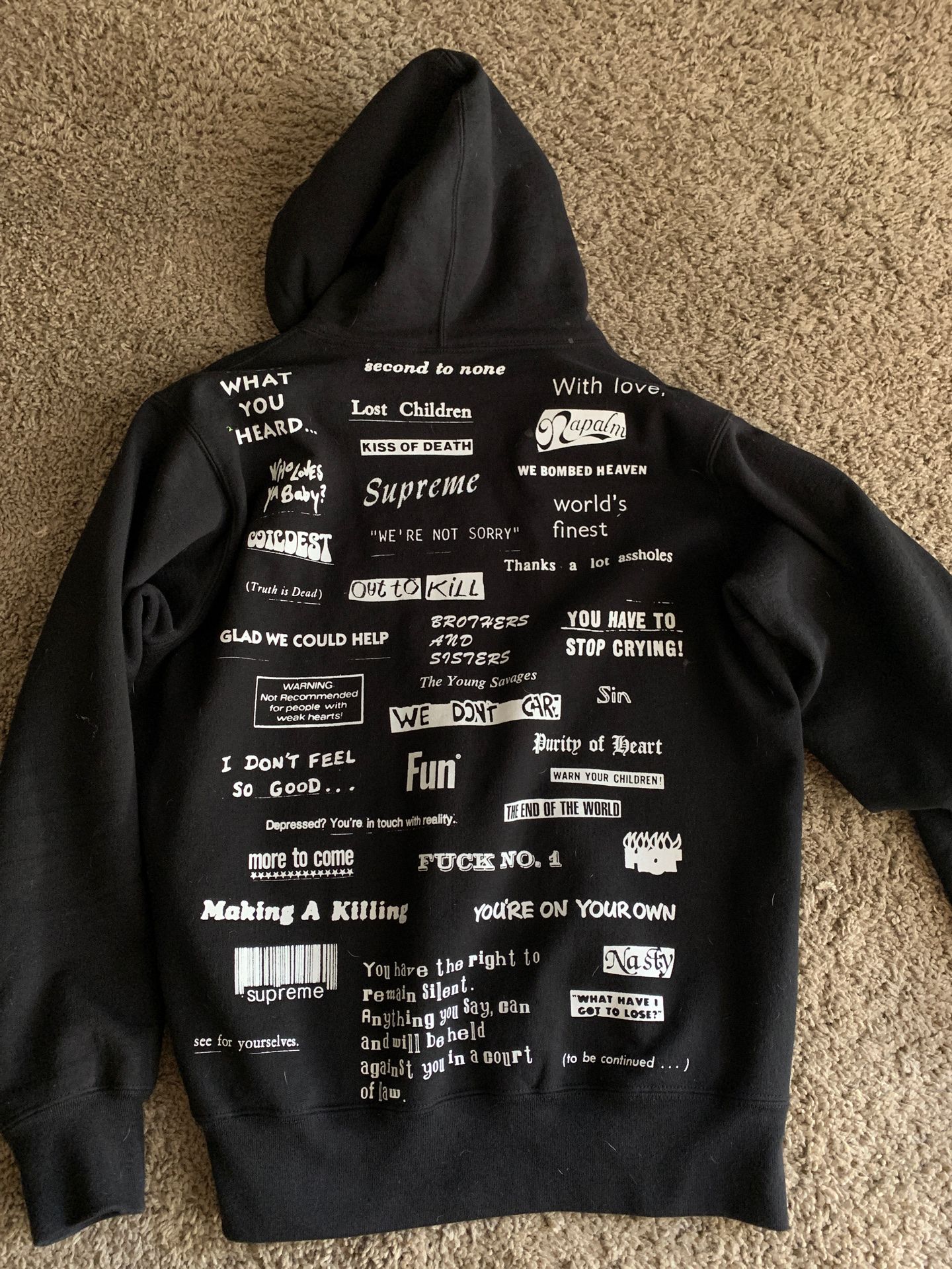 NEW SUPREME HOODIE size M!