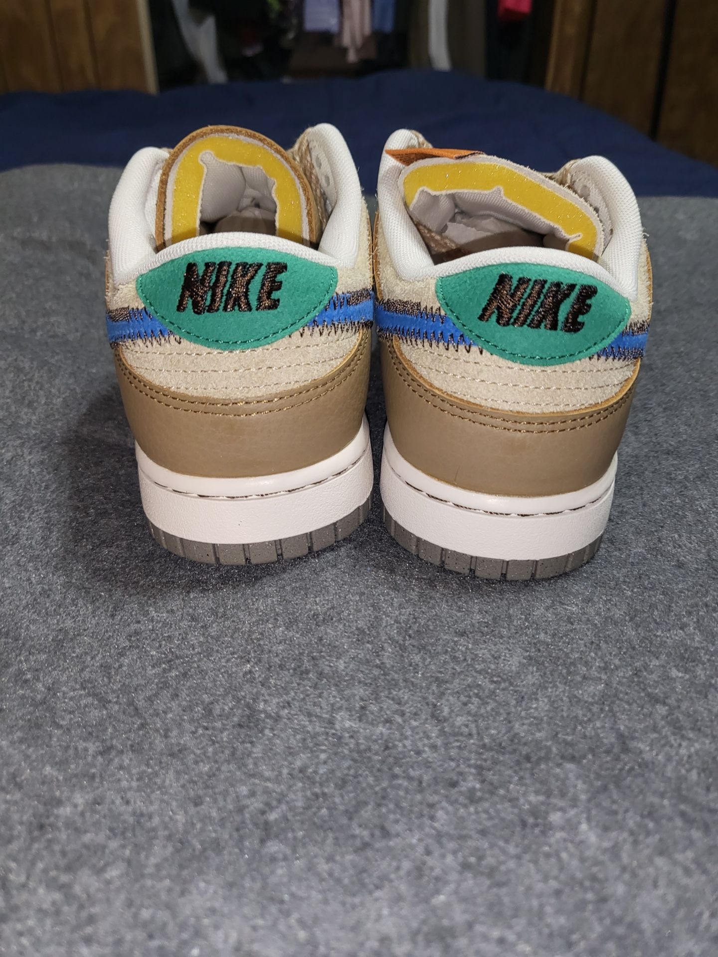 Nike Dunk Low SZ Dark Driftwood Mens 7.5