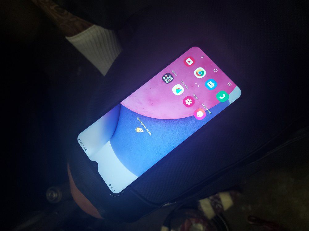 Samsung galaxy s10a with 1 month of service