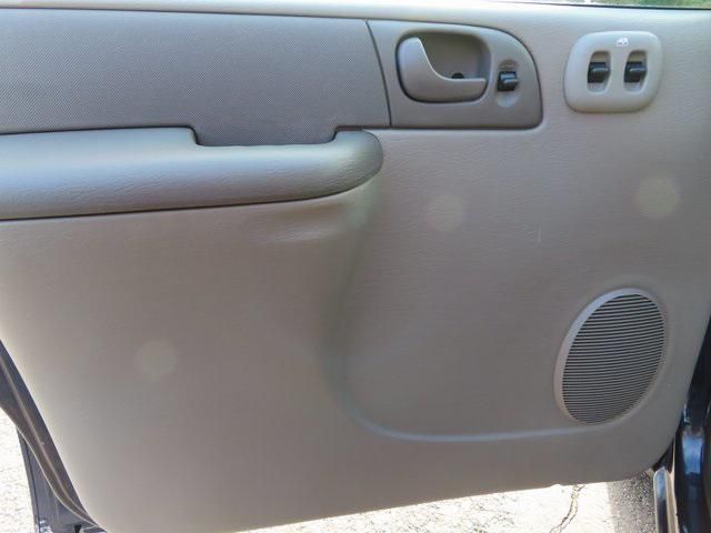 2003 Dodge Caravan