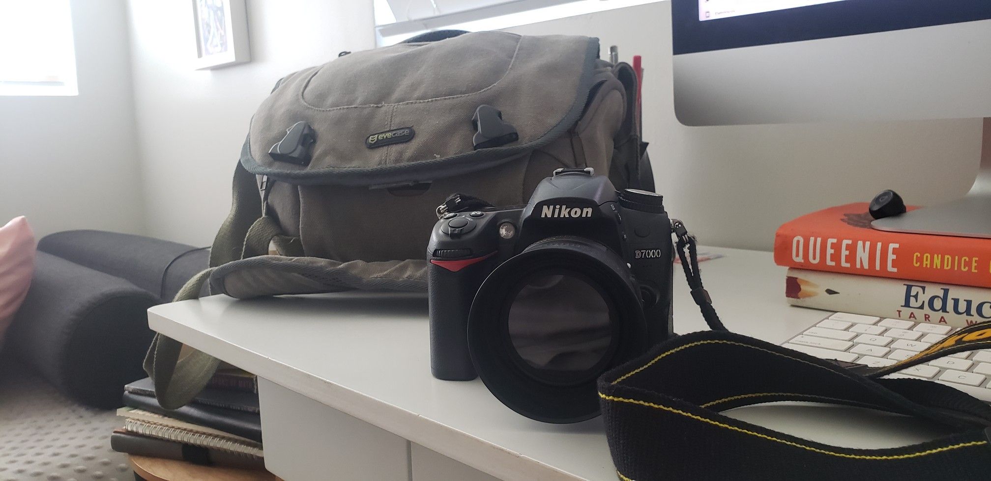 Nikon D7000 + 35mm 1.8 Nikkor lenses + Evecase