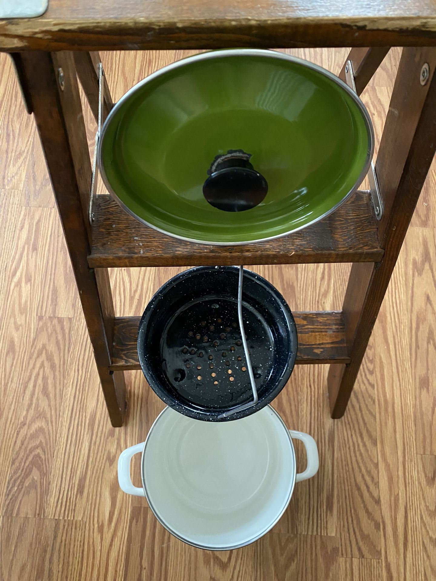 Vintage Steamer Pot & Strainer