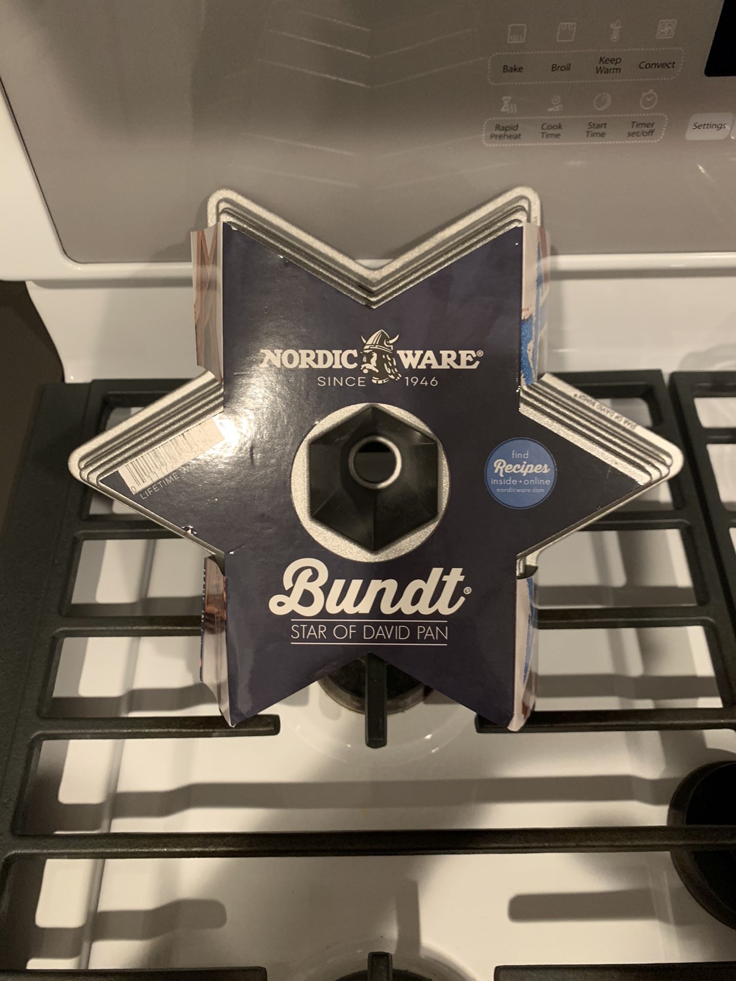 Star of David Bundt Pan