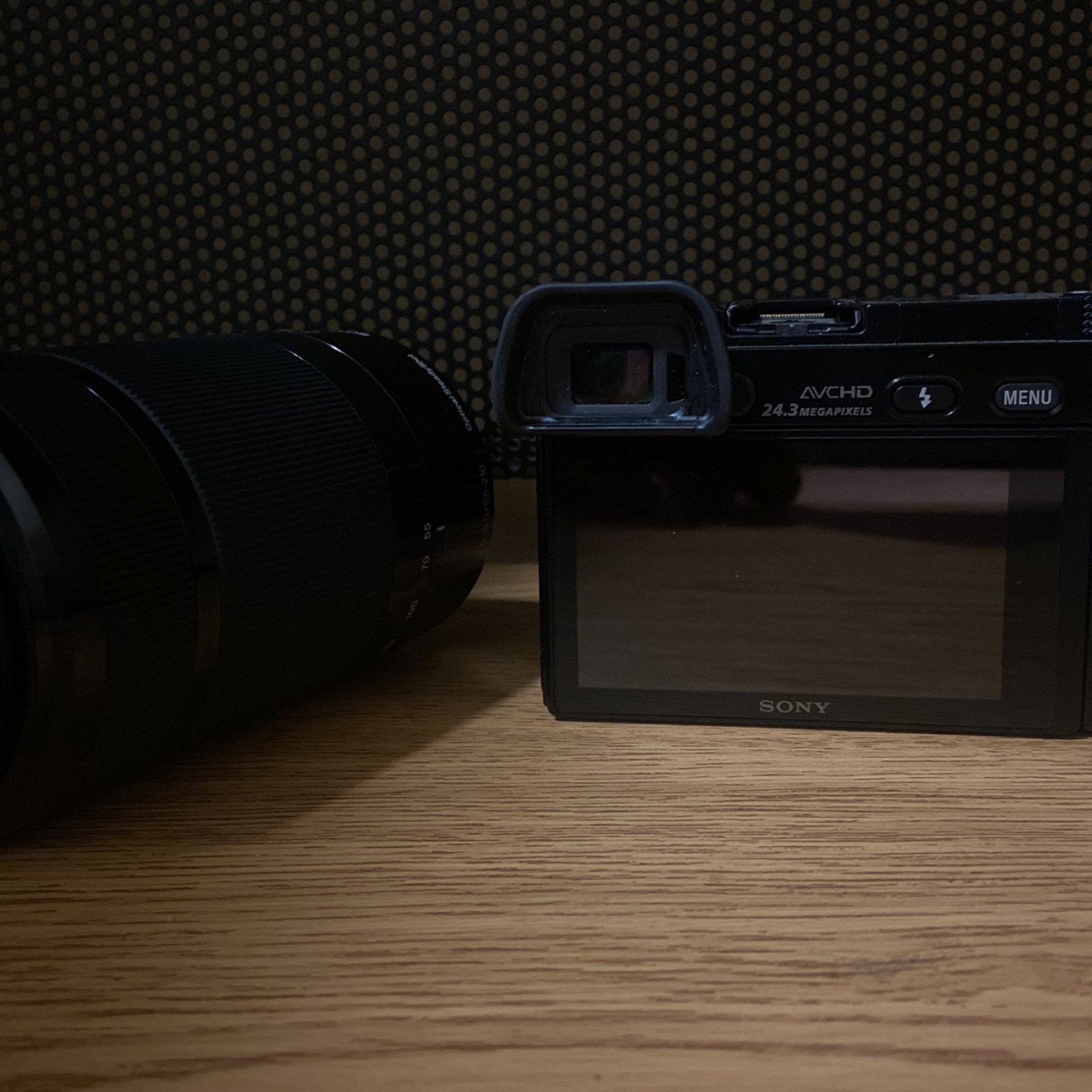 Sony A6000
