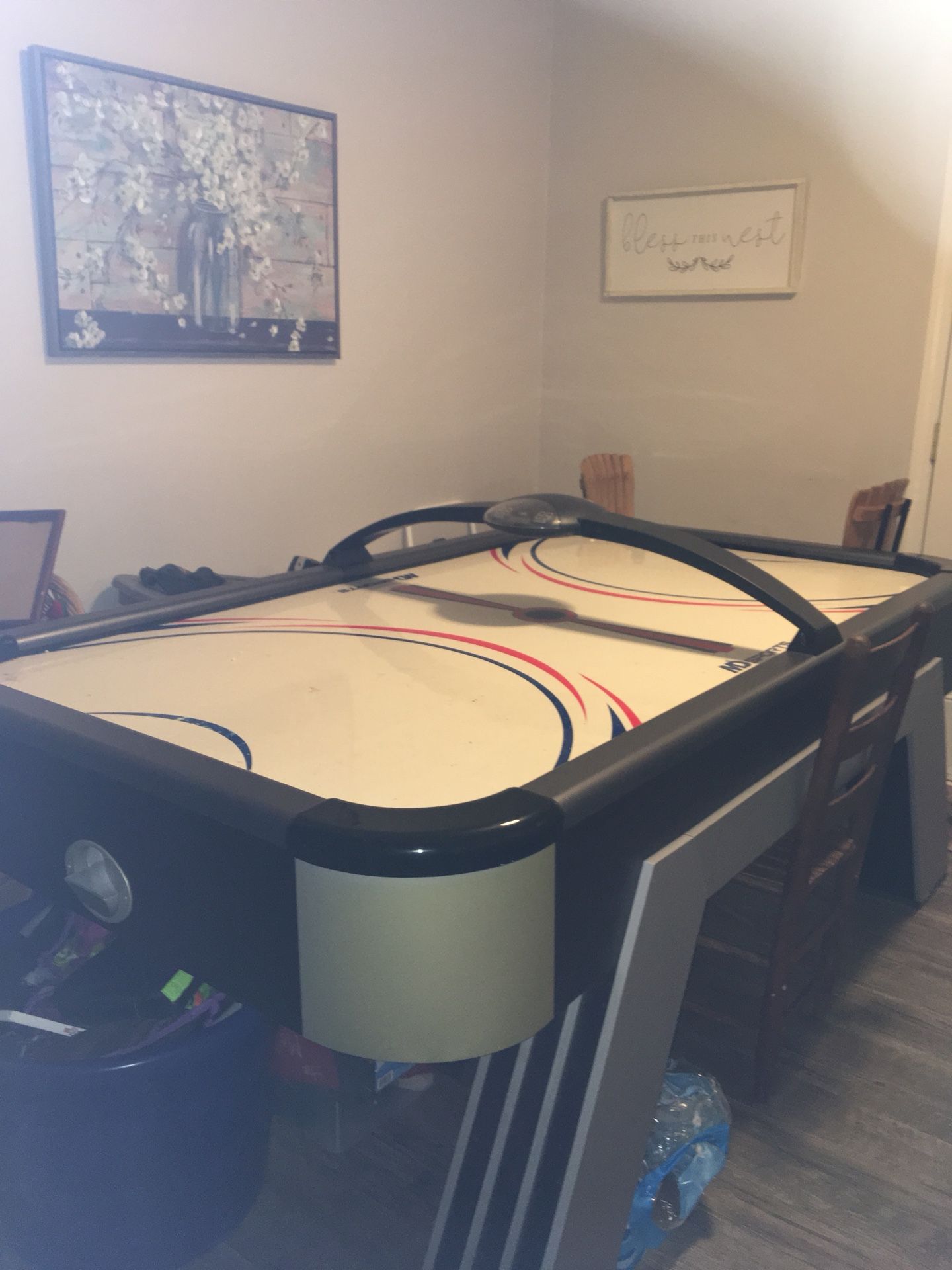 Air Hockey Table