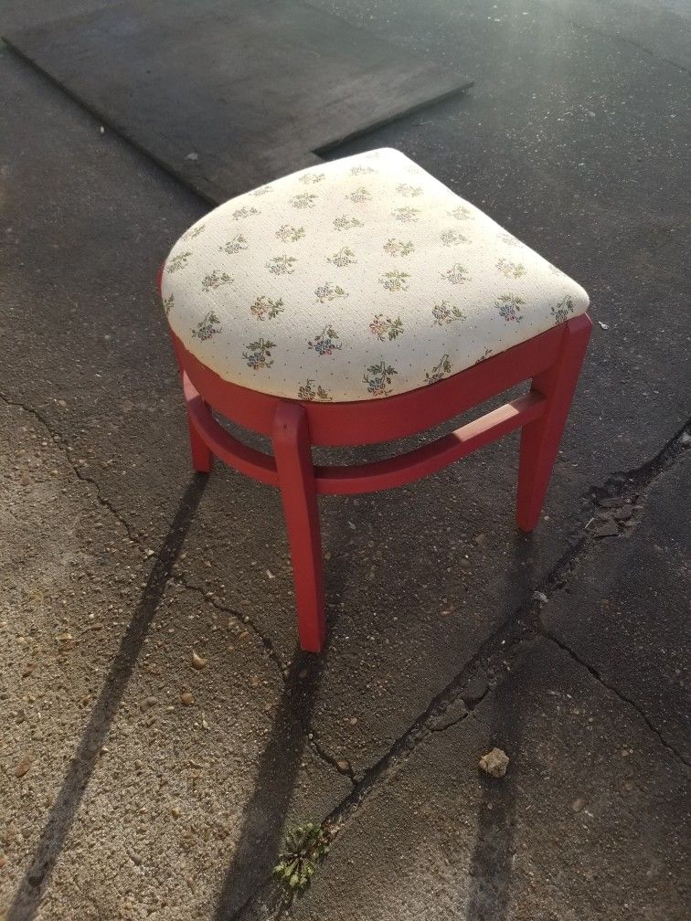 Stool $50 (Good Condition)