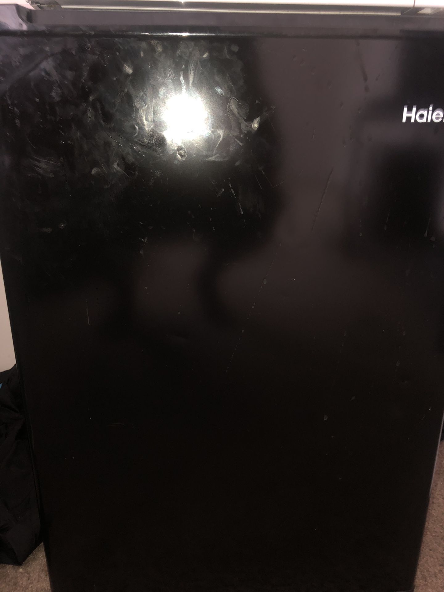 Haier Mini Fridge