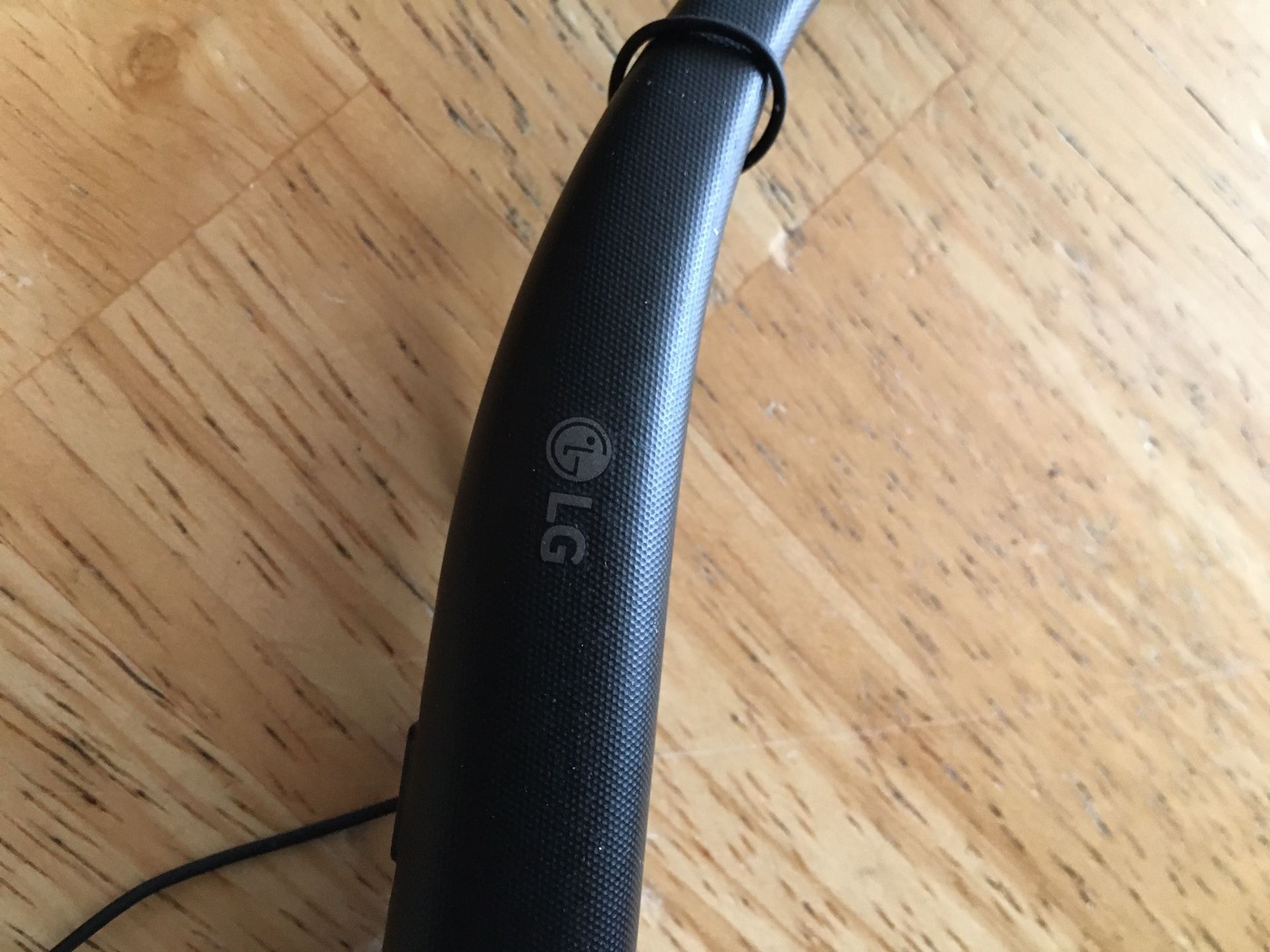 LG Bluetooth headphones