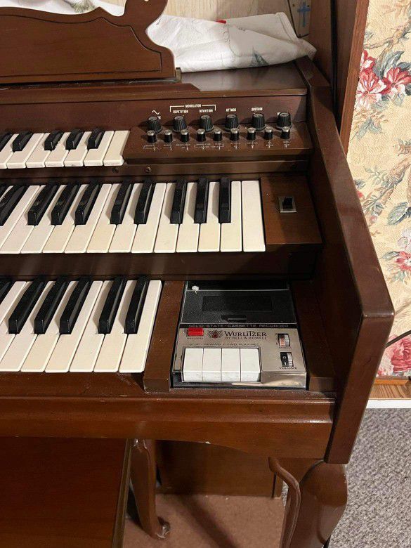 wurlitzer organ orbit 3 synthesizer