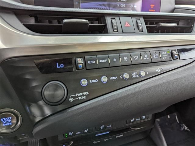 2020 Lexus ES